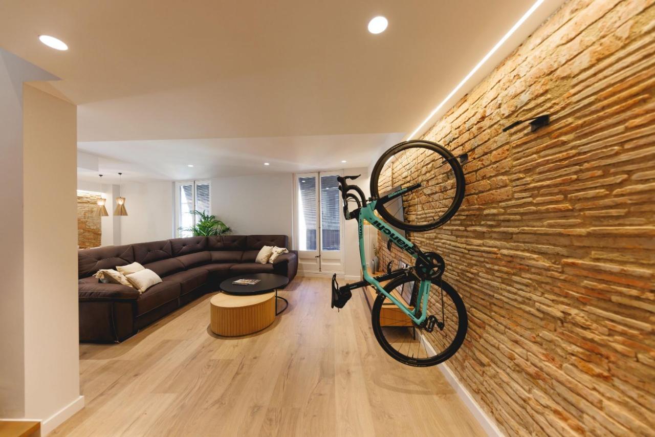 Bravissimo Cort Reial Duplex, Spacious With 3 Bedrooms Gerona Exterior foto